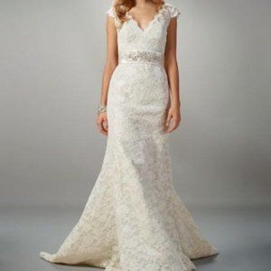 French Lace Wedding Gown (Liancarlo 5802)